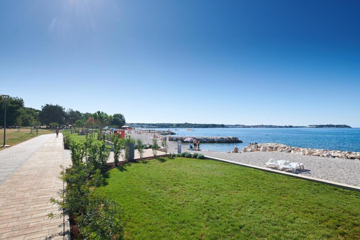 House Runa Porec Bagian luar foto