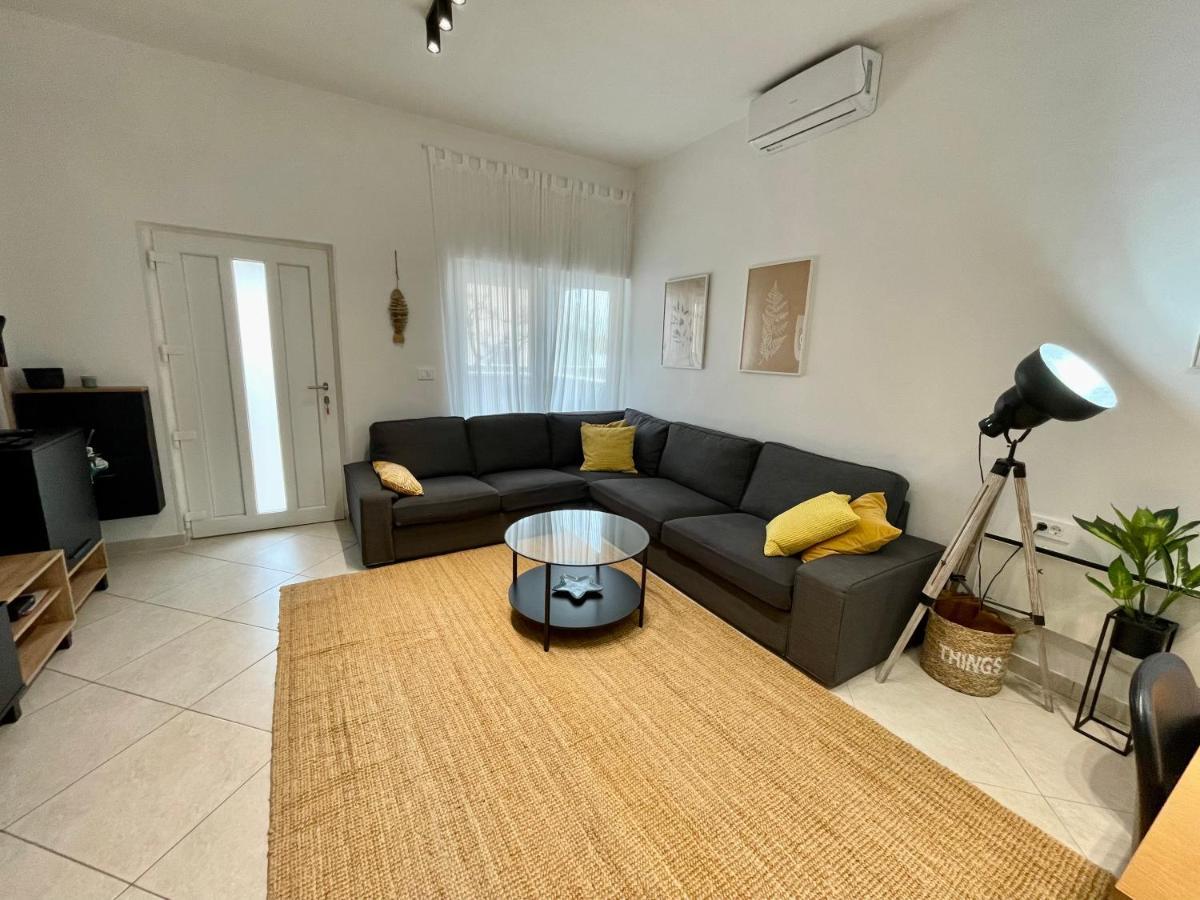 House Runa Porec Bagian luar foto